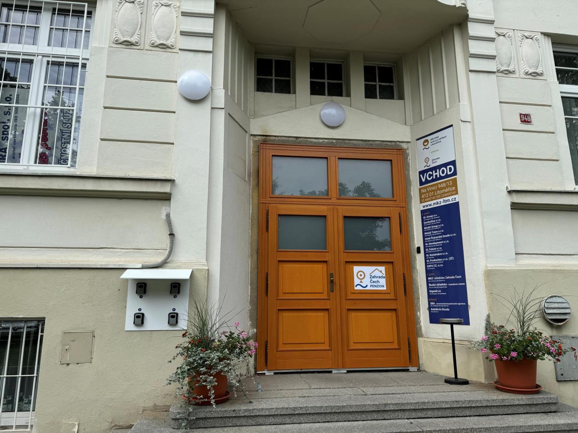 Penzion Zahrada Cech Litoměřice Exteriör bild